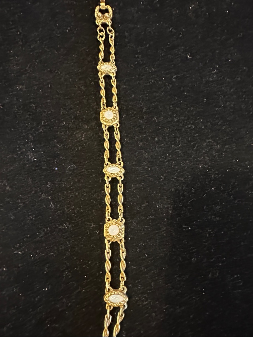 Vintage Goldette NY Bracelet • Early Mark (1955–58) • Opalite Stations - Picture 4 of 7